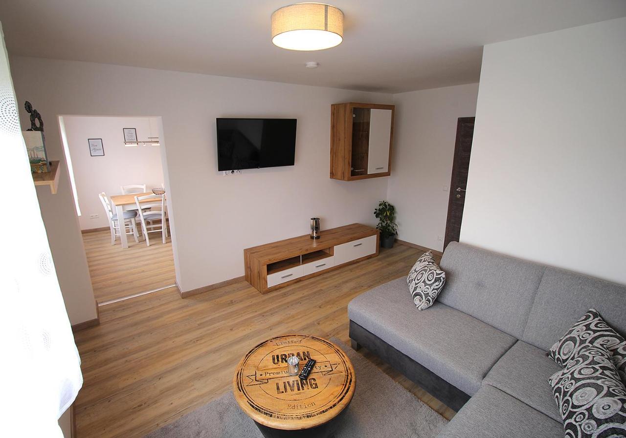 Ferienwohnung "Haus Falle" Schiefling am See Ngoại thất bức ảnh